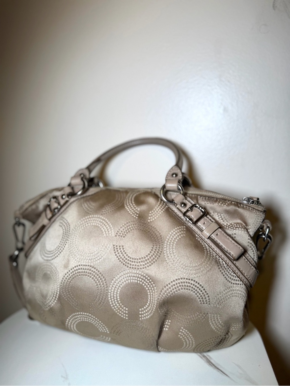 Coach Madison Dotted Op Art Sophia Satchel - Picture 6 of 11